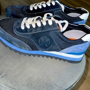 💙Authentic💙Vintage ToryBurch trainer